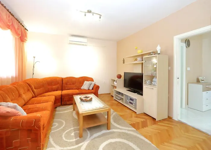 Apartamento Lucijan