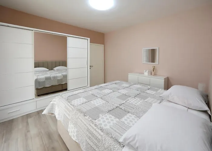 Appartement Lucijan